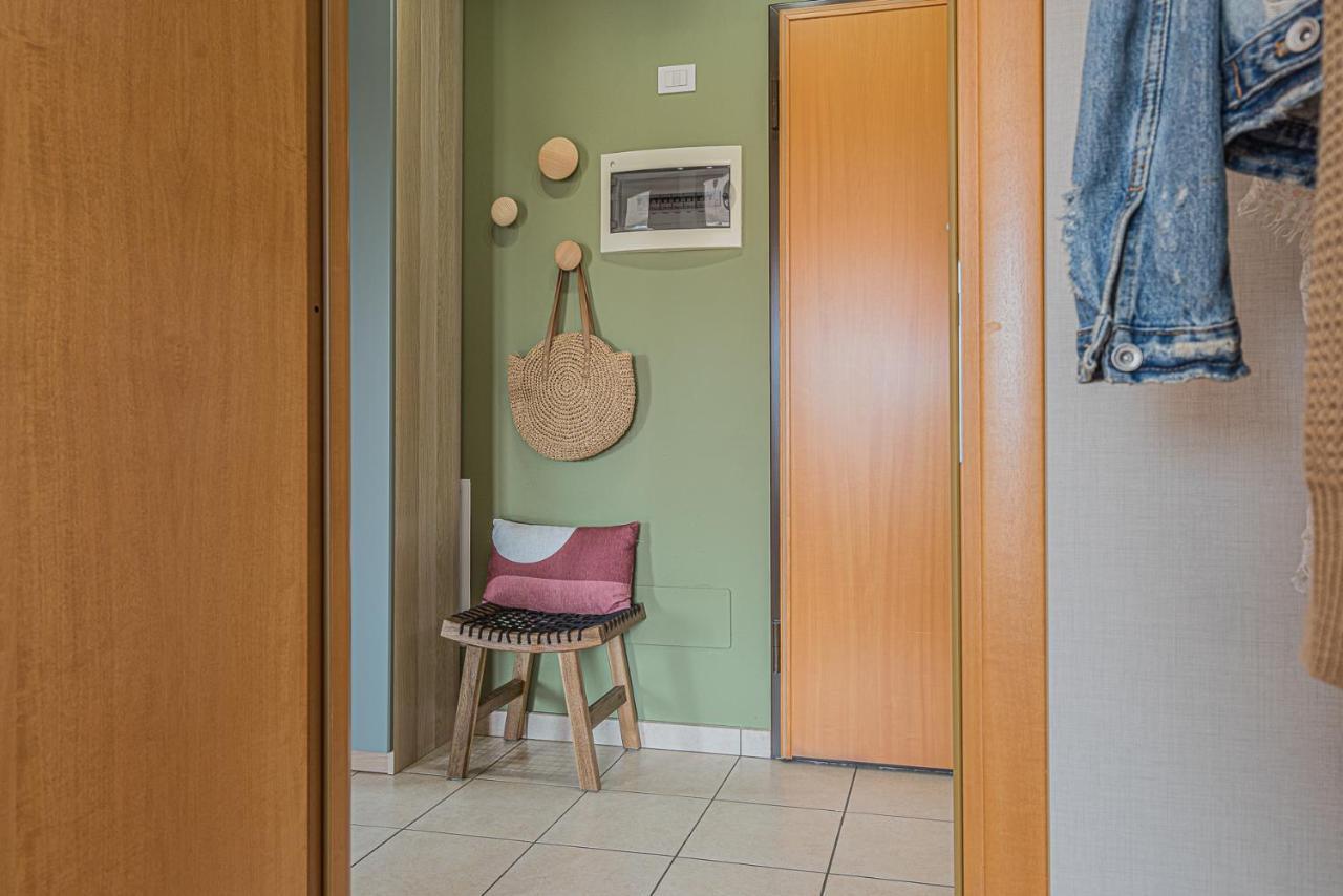 Hygge Family Apartment - One Step Away From The Lake!!! ซีร์มิโอเน ภายนอก รูปภาพ