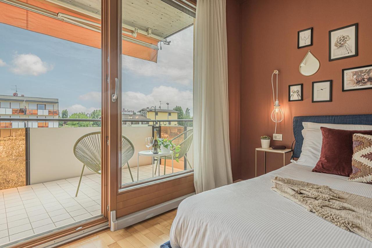 Hygge Family Apartment - One Step Away From The Lake!!! ซีร์มิโอเน ภายนอก รูปภาพ