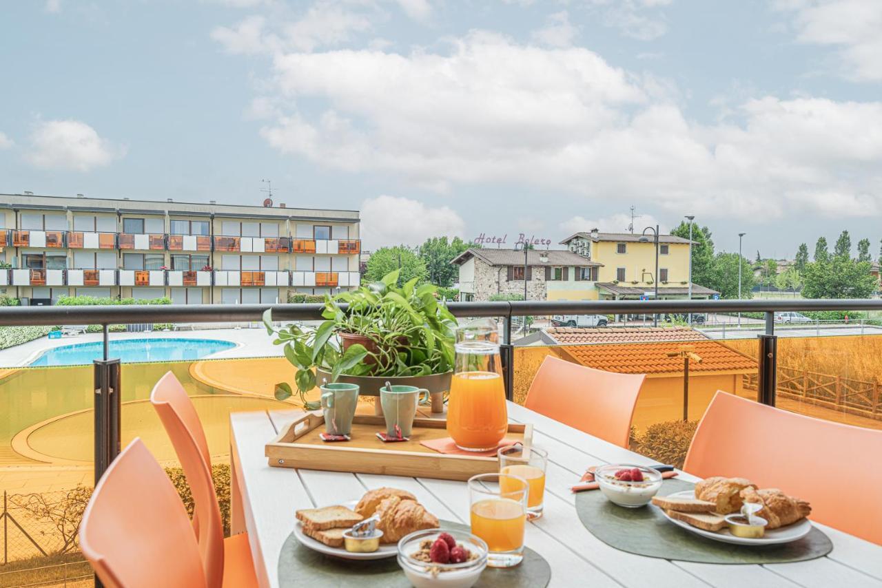 Hygge Family Apartment - One Step Away From The Lake!!! ซีร์มิโอเน ภายนอก รูปภาพ